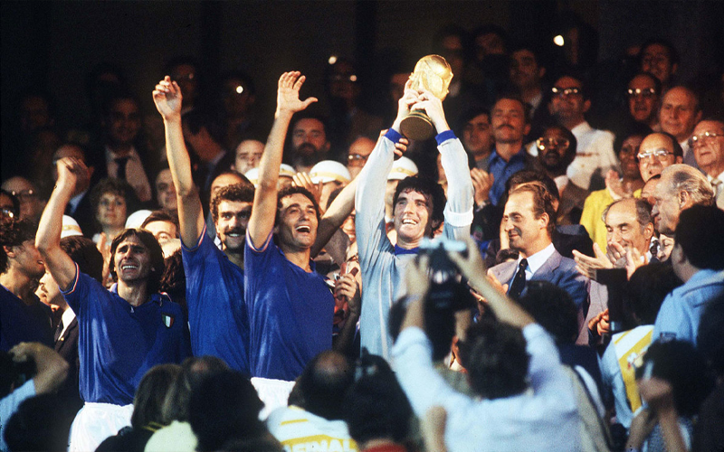 Ý vô địch World Cup năm 1982