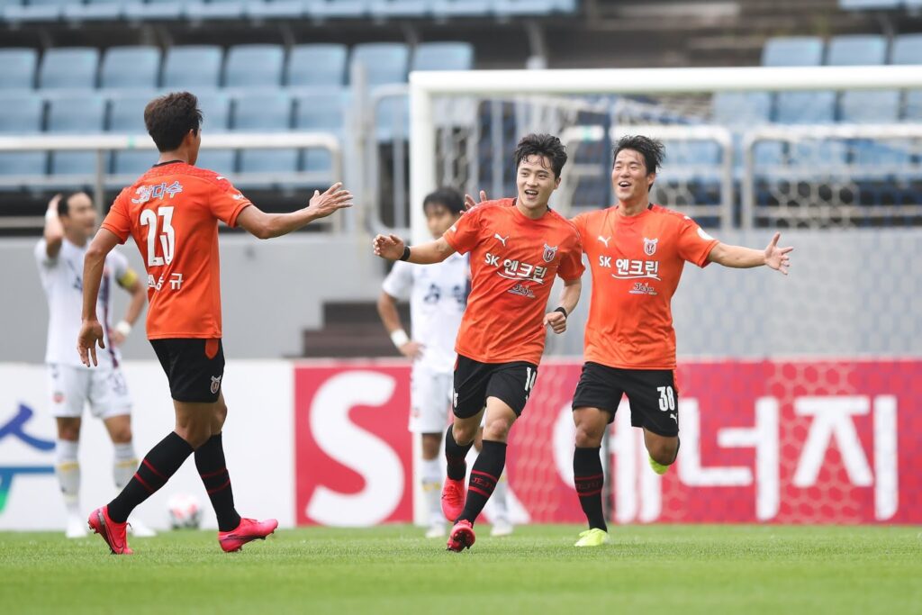 Nhận định trận đấu Jeju United FC vs Gangwon FC - Link Xem Trực Tiếp socolive 