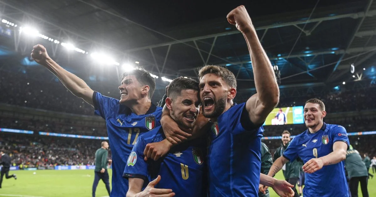 Italia có cơ hội đá World Cup 2022