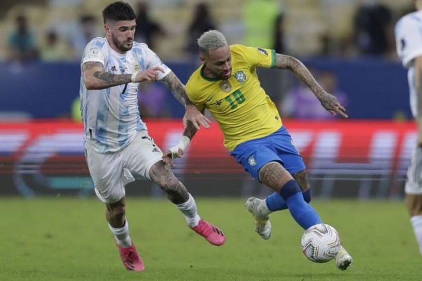 Trận chung kết Copa America, De Paul giao tranh với Neymar