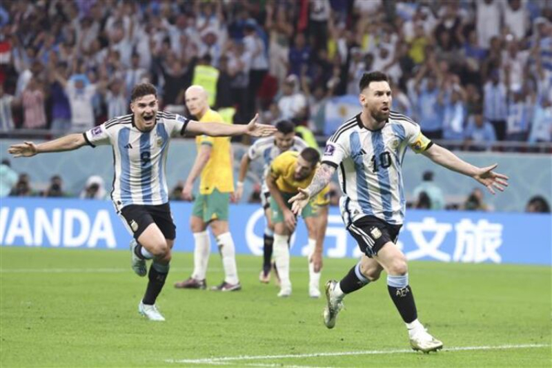 Messi tiếp tục đã khiến cả thế giới phải trầm trồ ngạc nhiên