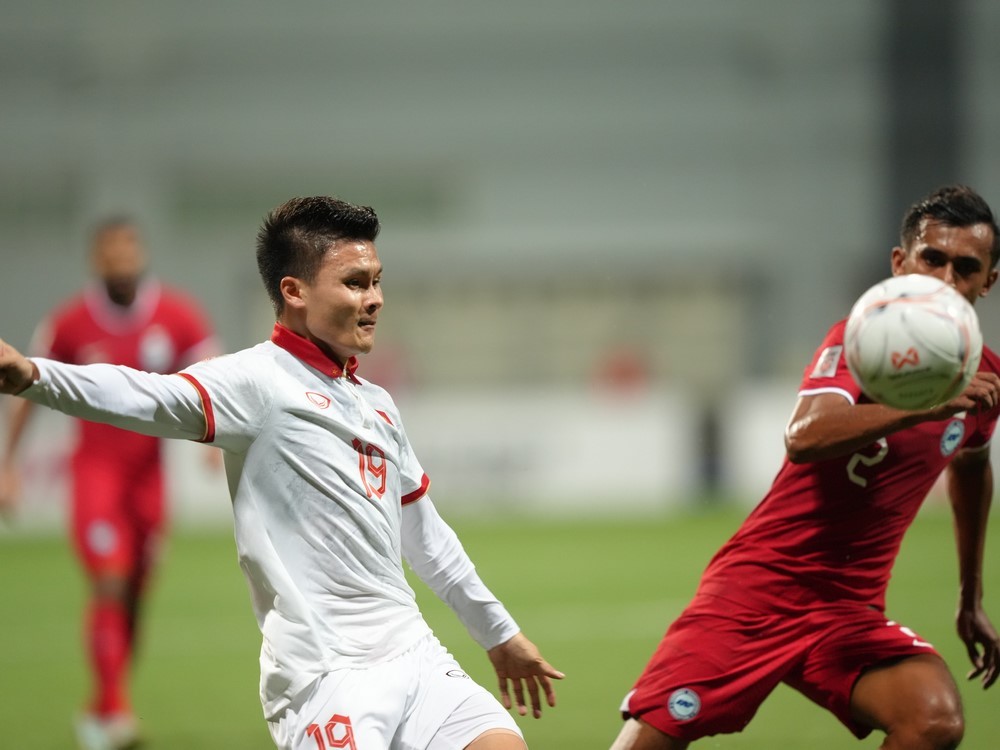 Quang Hải ra sân trong trận Singapore AFF Cup 2022