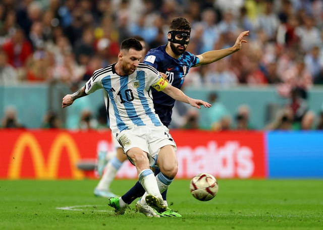 Messi xuất sắc trong trận bán kết để đưa Argentina vào chung kết