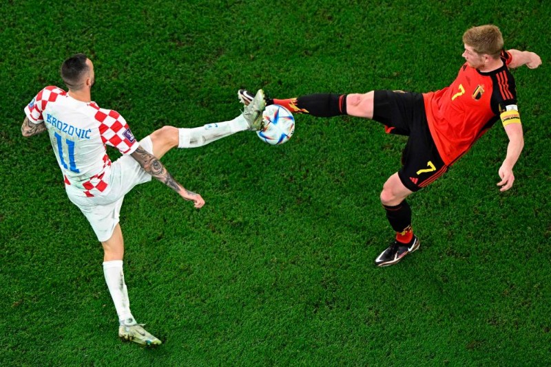 De Bruyne đang chơi cao hơn ở cánh phải ở trận đấu Bỉ vs Croatia