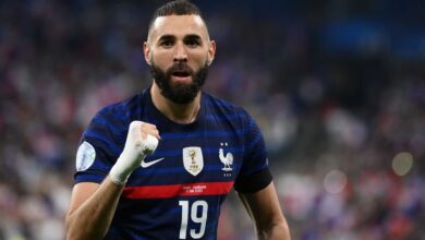 Siêu sao Pháp tiếc đứt ruột vì bỏ lỡ màn ăn mừng chiến thắng