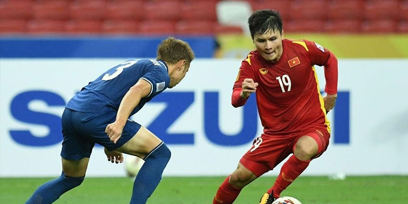 Quang Hải chưa đá trọn 90p ở AFF Cup: chơi giữa chừng ở trận gặp Myanmar