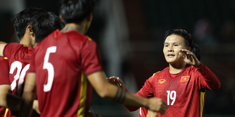 Quang Hải chưa đá trọn 90p ở AFF Cup: nỗ lực ở trận bán kết