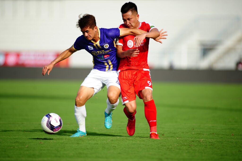 Viettel FC thất bại trước Hà Nội FC