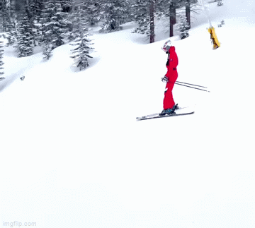 Phạm Hương trượt tuyết khá điêu luyện và nhẹ nhàng