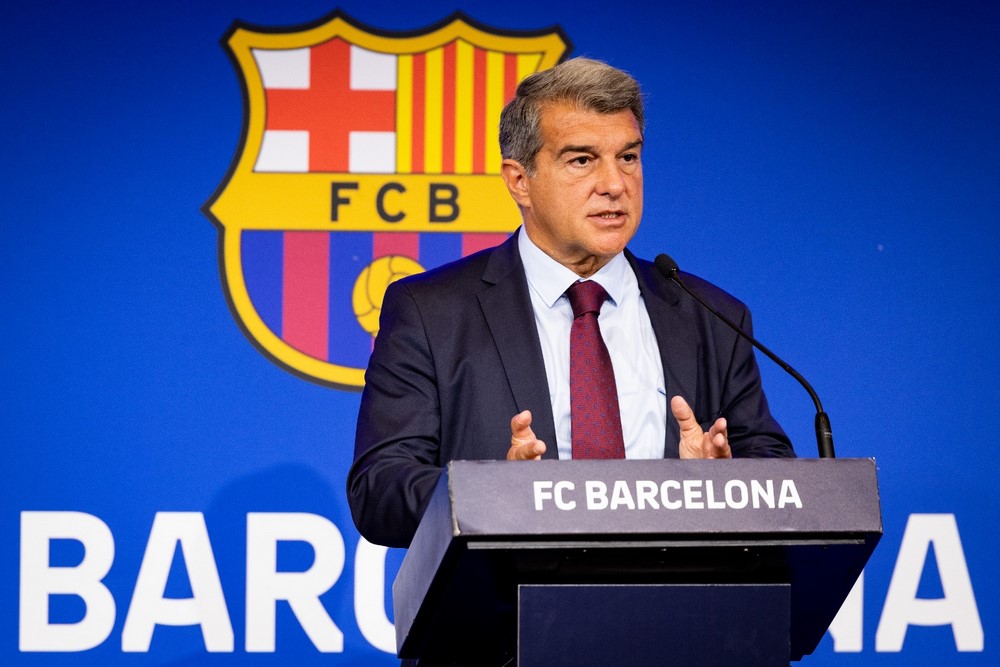 Barca bị cáo buộc hối lộ nghiêm trọng
