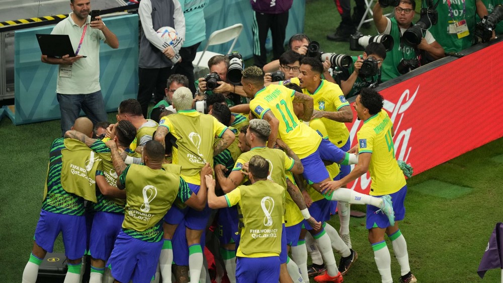 ĐT Brazil ra sân thi đấu cuối tháng 3