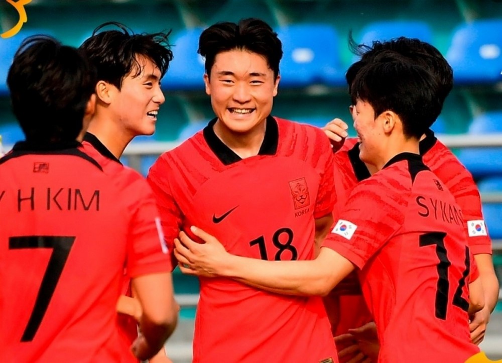 U20 Hàn Quốc tạo nên thế tiến công ở hiệp 2