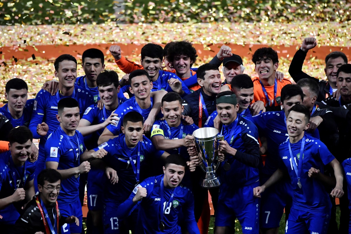Uzbekistan lần đầu tiên vô địch U20 Châu Á 
